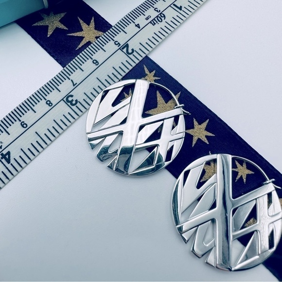 RARE Tiffany & Co. Atlas Disc Hoop Earrings in Sterling Silver Presentation Box - Picture 7 of 10